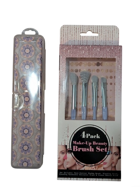 Other - 4-Pack Makeup Brush Set in Lavender and Silver